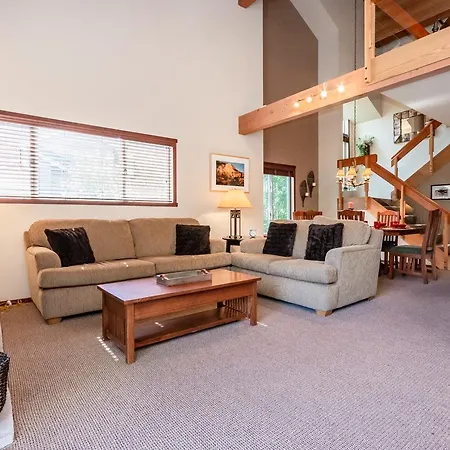 Snowcreek 598 Villa